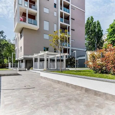 San Siro Con Garage Privato Lägenhet Milano