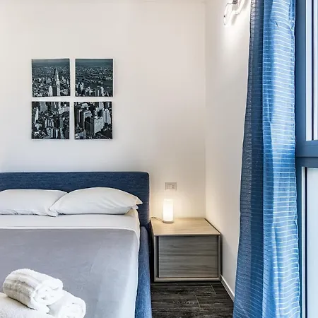 Lägenhet San Siro Con Garage Privato Milano